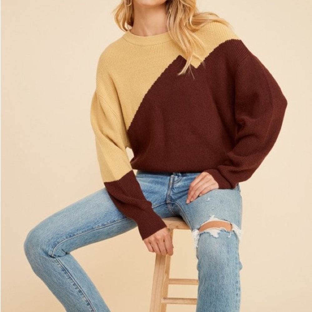 Lush Color block‎ Sweater - Picture 4 of 5